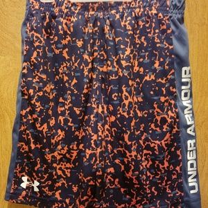 Under Armour shorts size 7